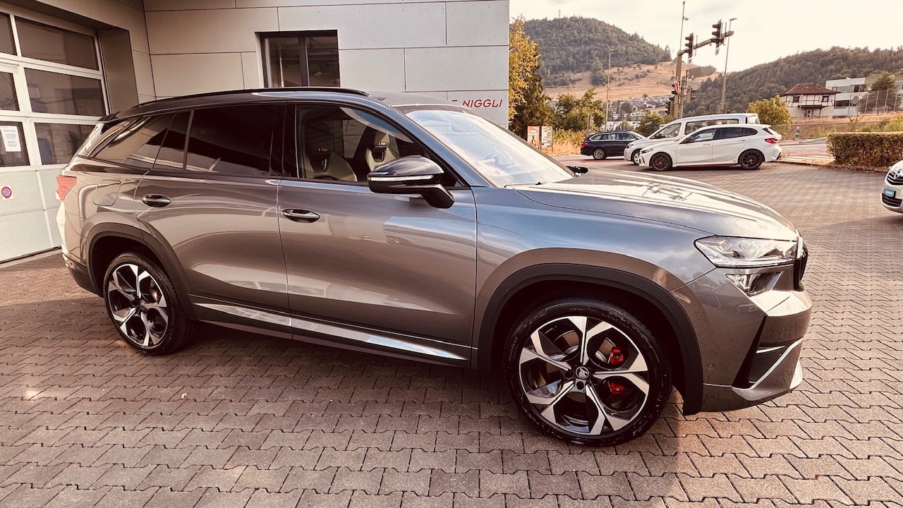 SKODA Kodiaq 2.0 TSI RS 4x4-showroom-element-2