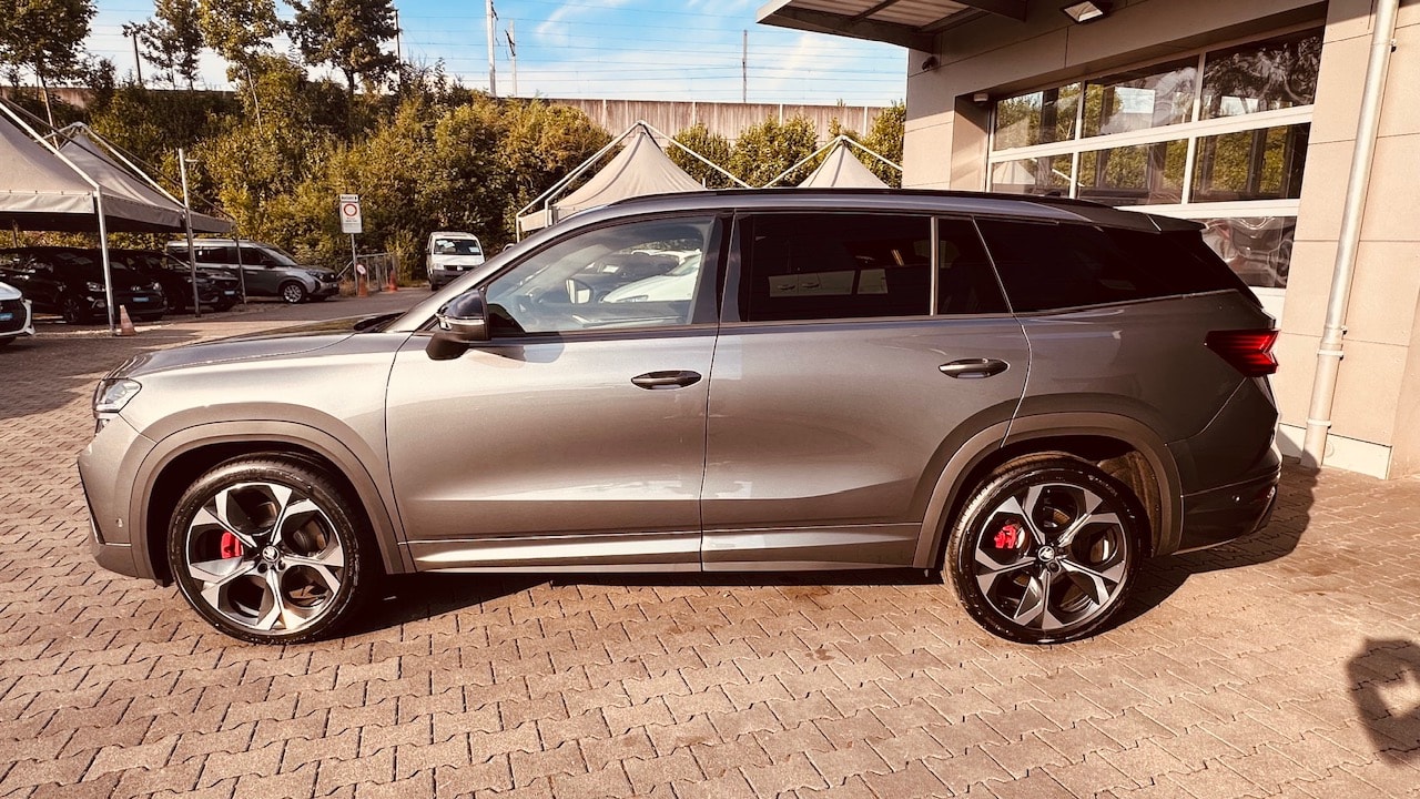 SKODA Kodiaq 2.0 TSI RS 4x4-image-15