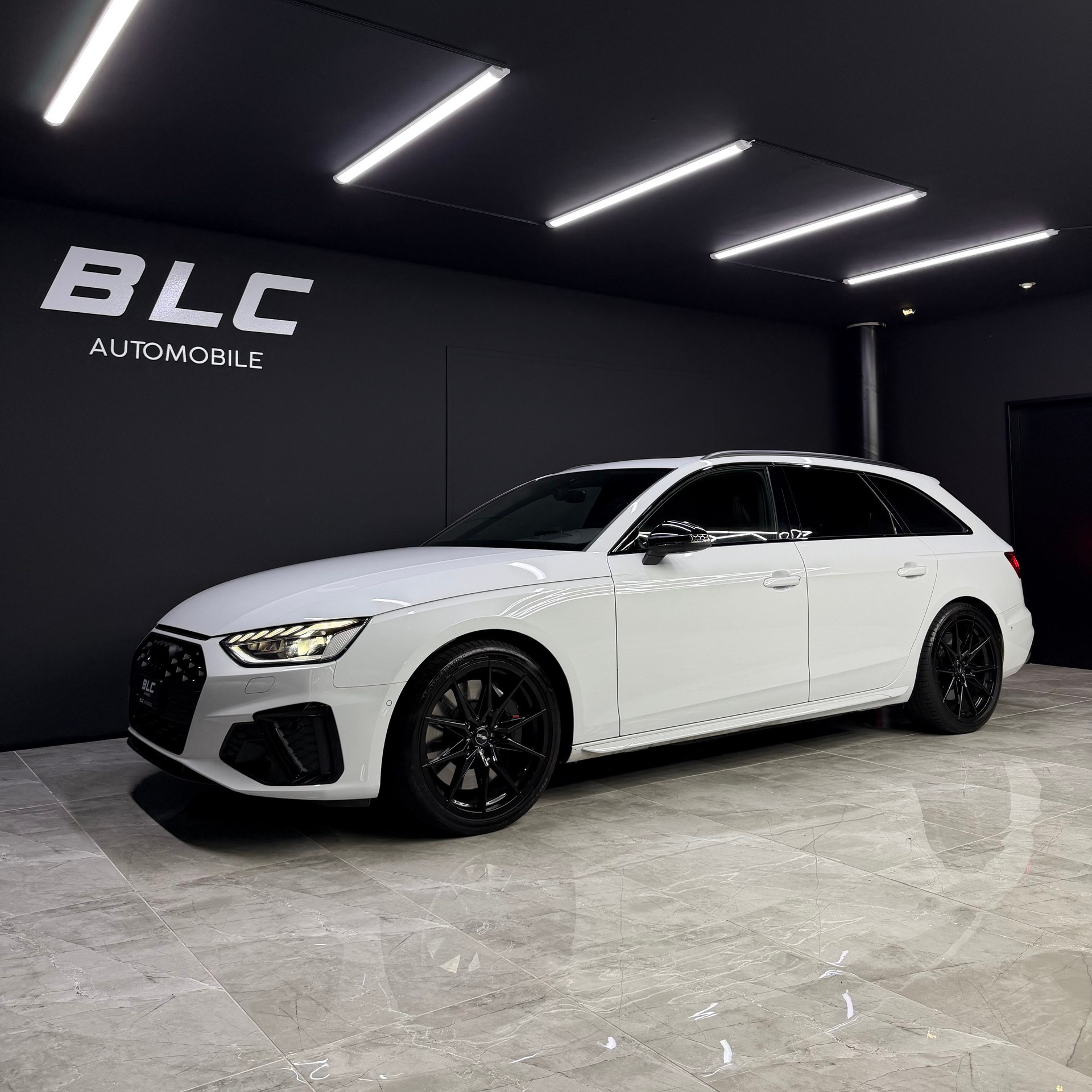 AUDI S4 Avant 3.0 TDI quattro tiptronic-image-0