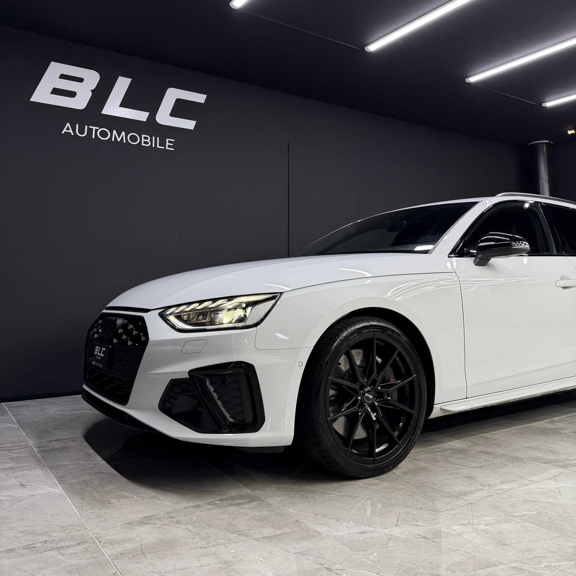 AUDI S4 Avant 3.0 TDI quattro tiptronic-image-1