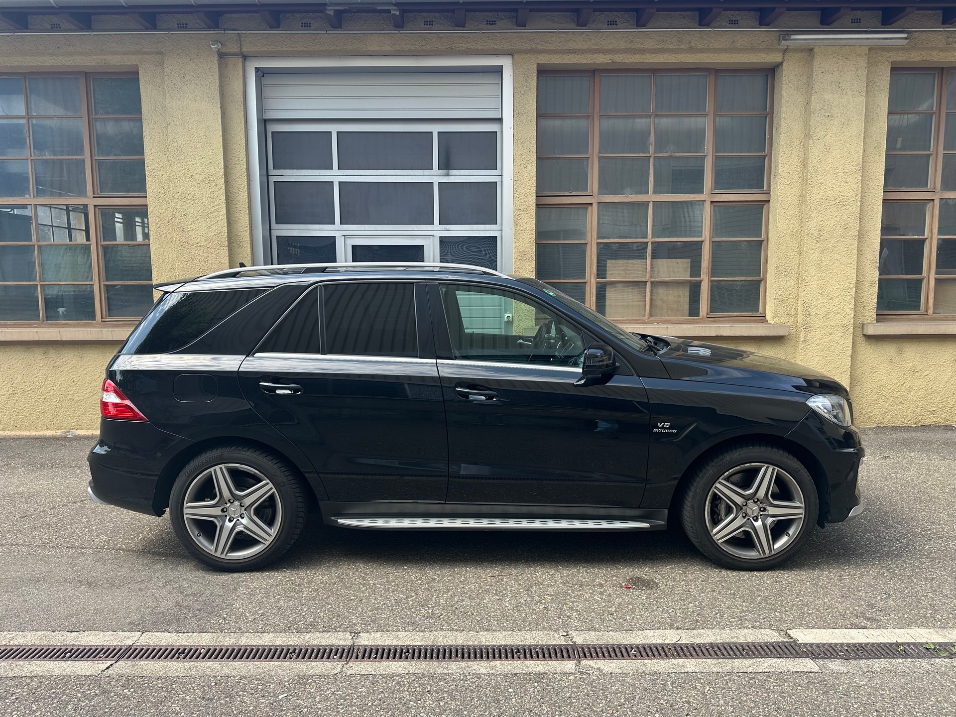 MERCEDES-BENZ ML 63 AMG Executive 4Matic Speedshift-image-3