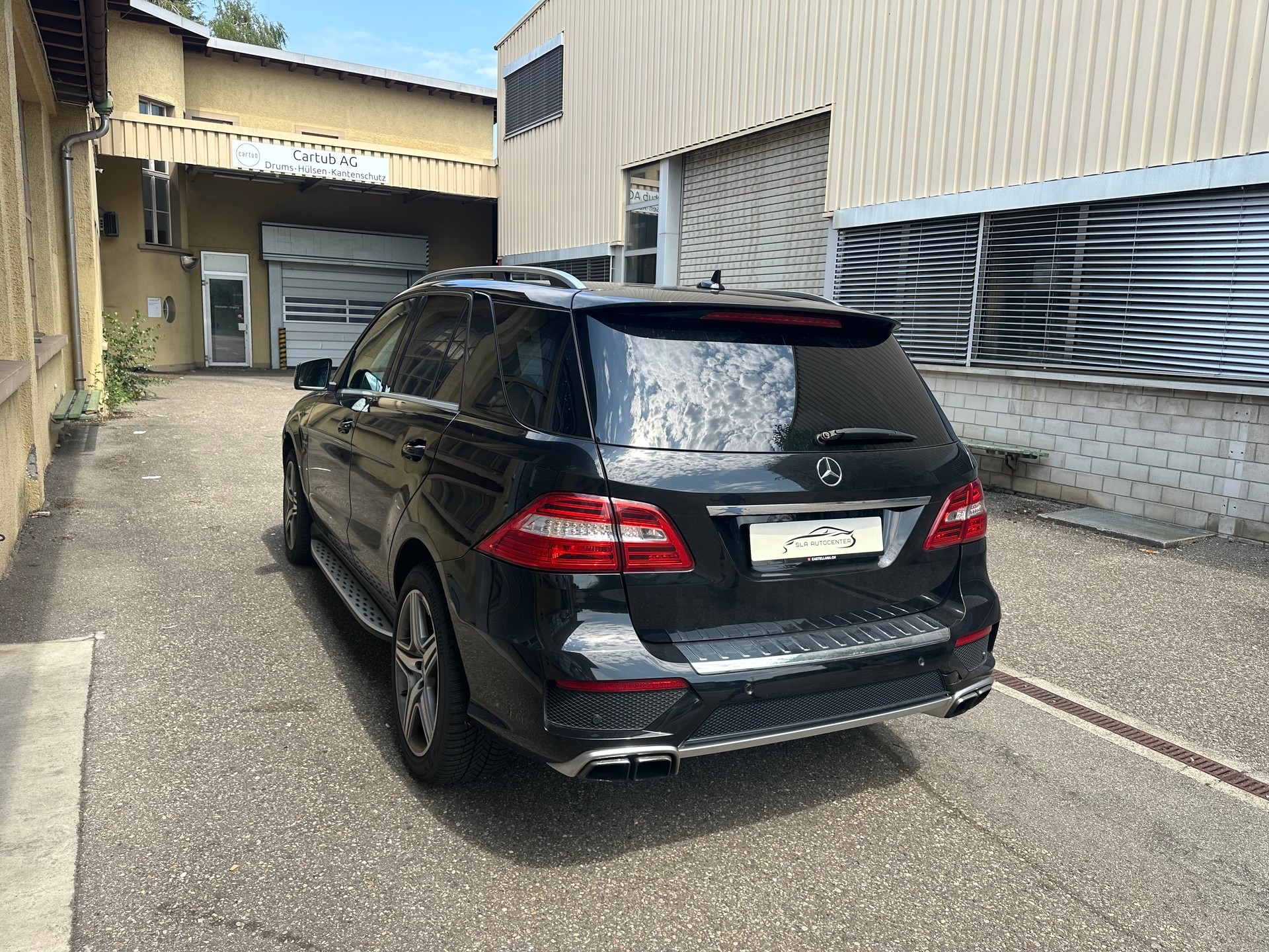 MERCEDES-BENZ ML 63 AMG Executive 4Matic Speedshift-image-6