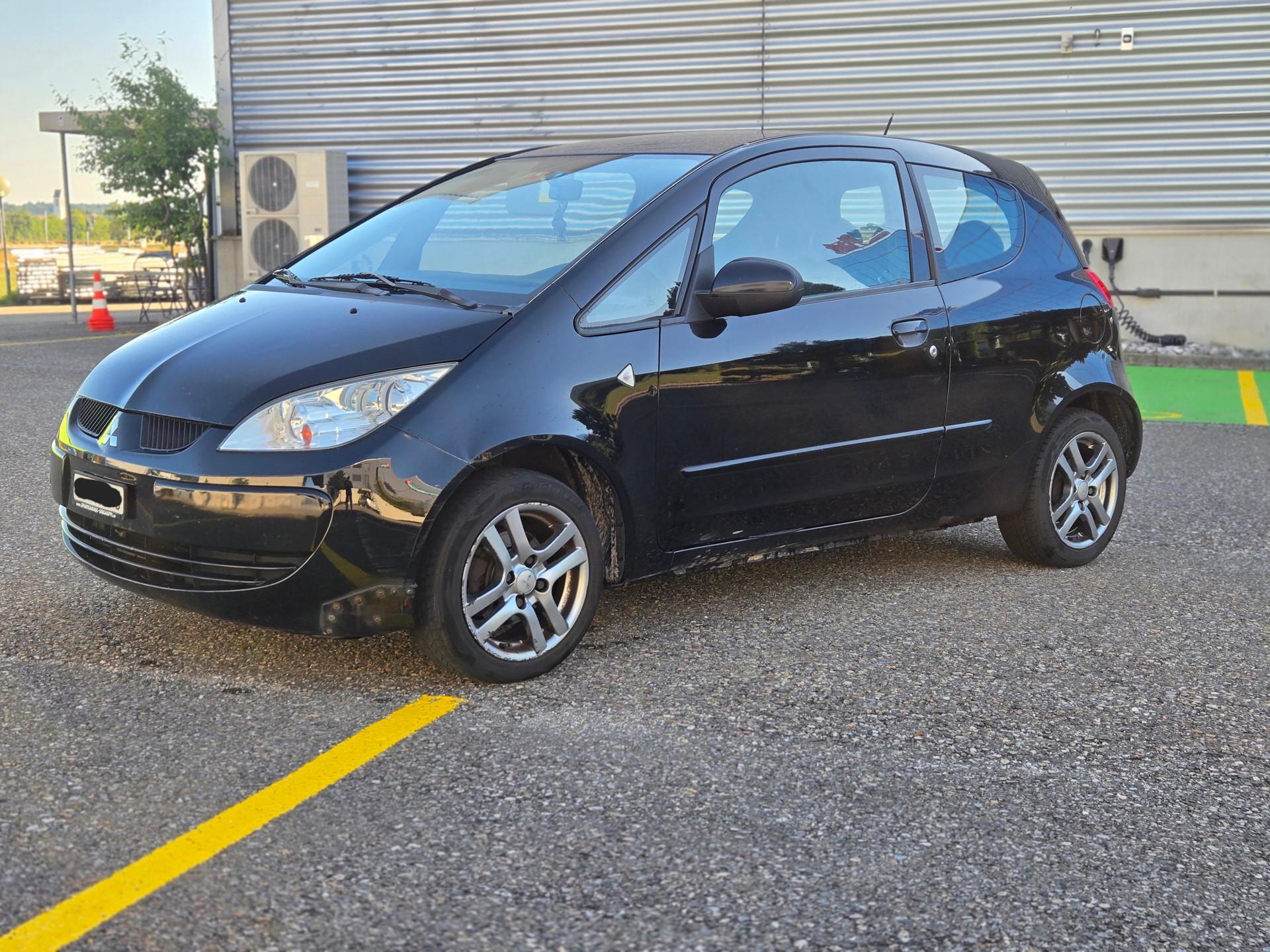 MITSUBISHI Colt 1.3 16V Celebration 30-image-1