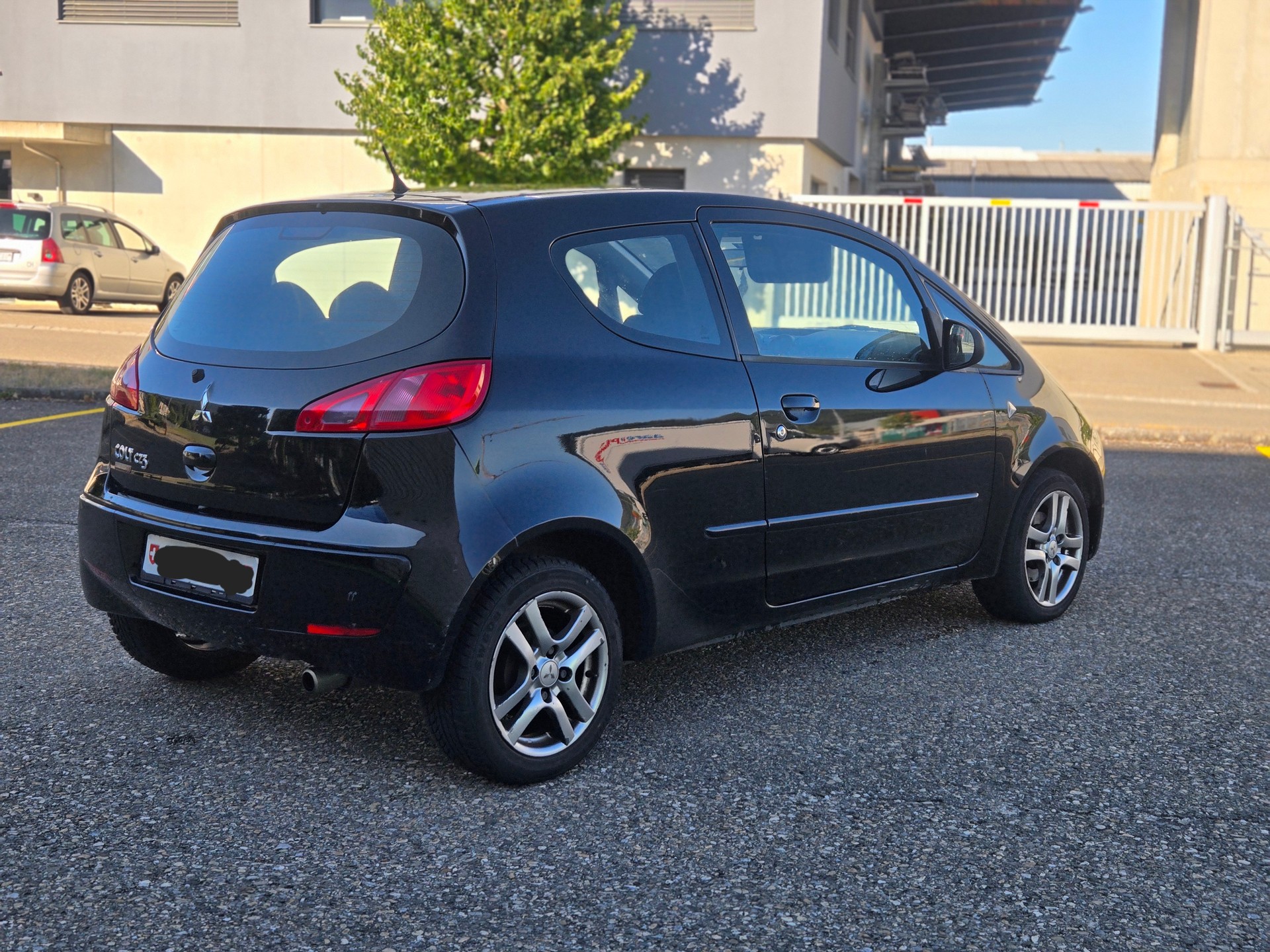 MITSUBISHI Colt 1.3 16V Celebration 30-image-3