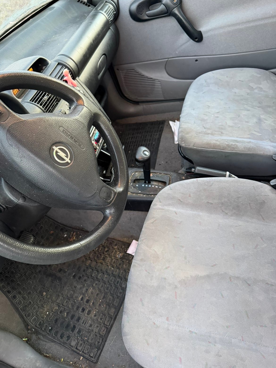 OPEL Corsa 1.4 Swing S-Tec-image-2