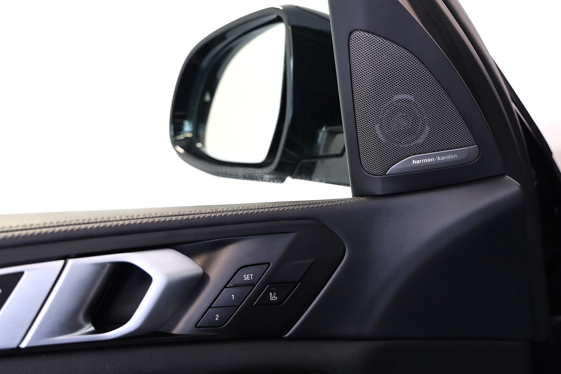 BMW X5 40i xDrive SAG-image-10