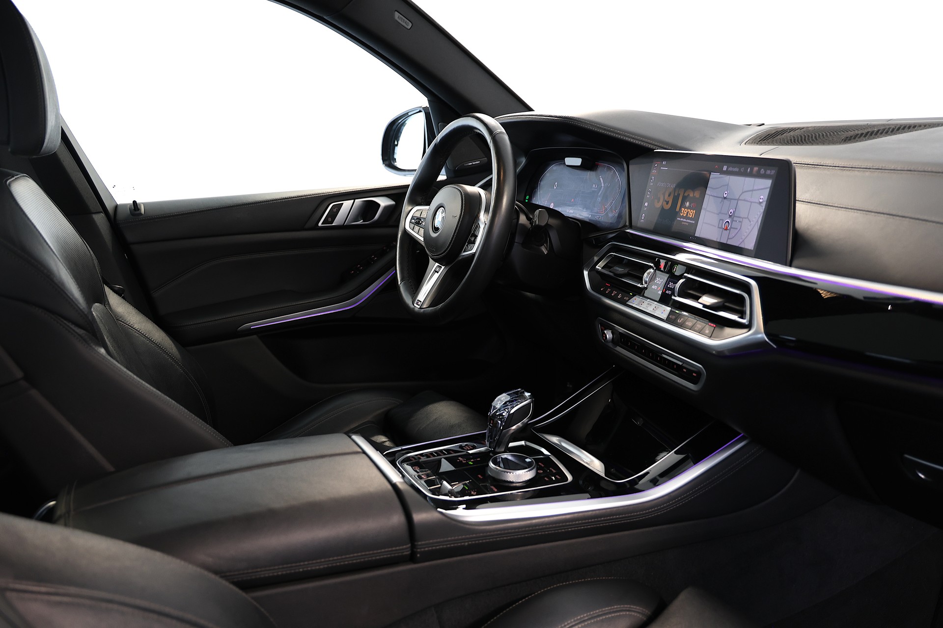 BMW X5 40i xDrive SAG-image-13