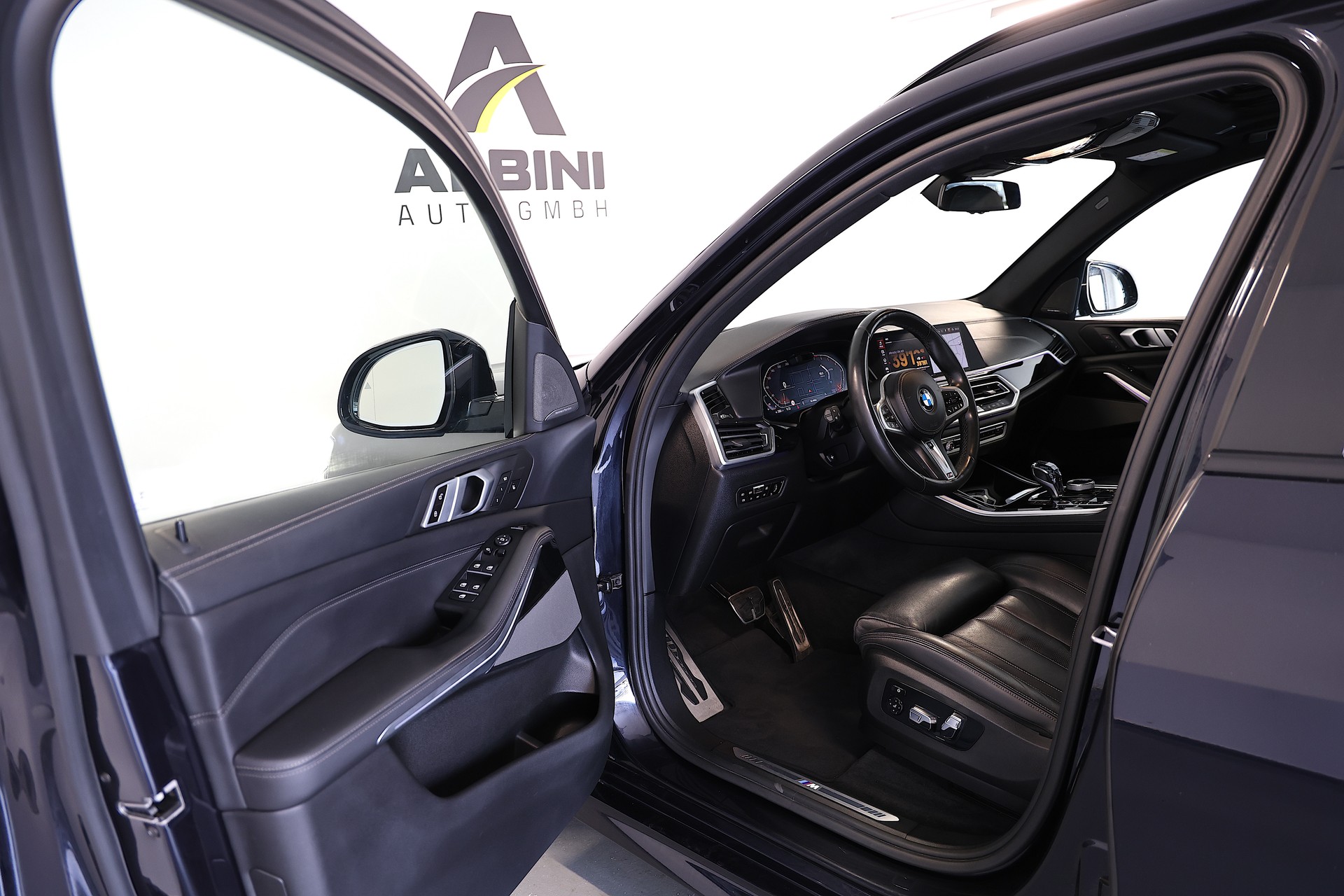 BMW X5 40i xDrive SAG-image-4