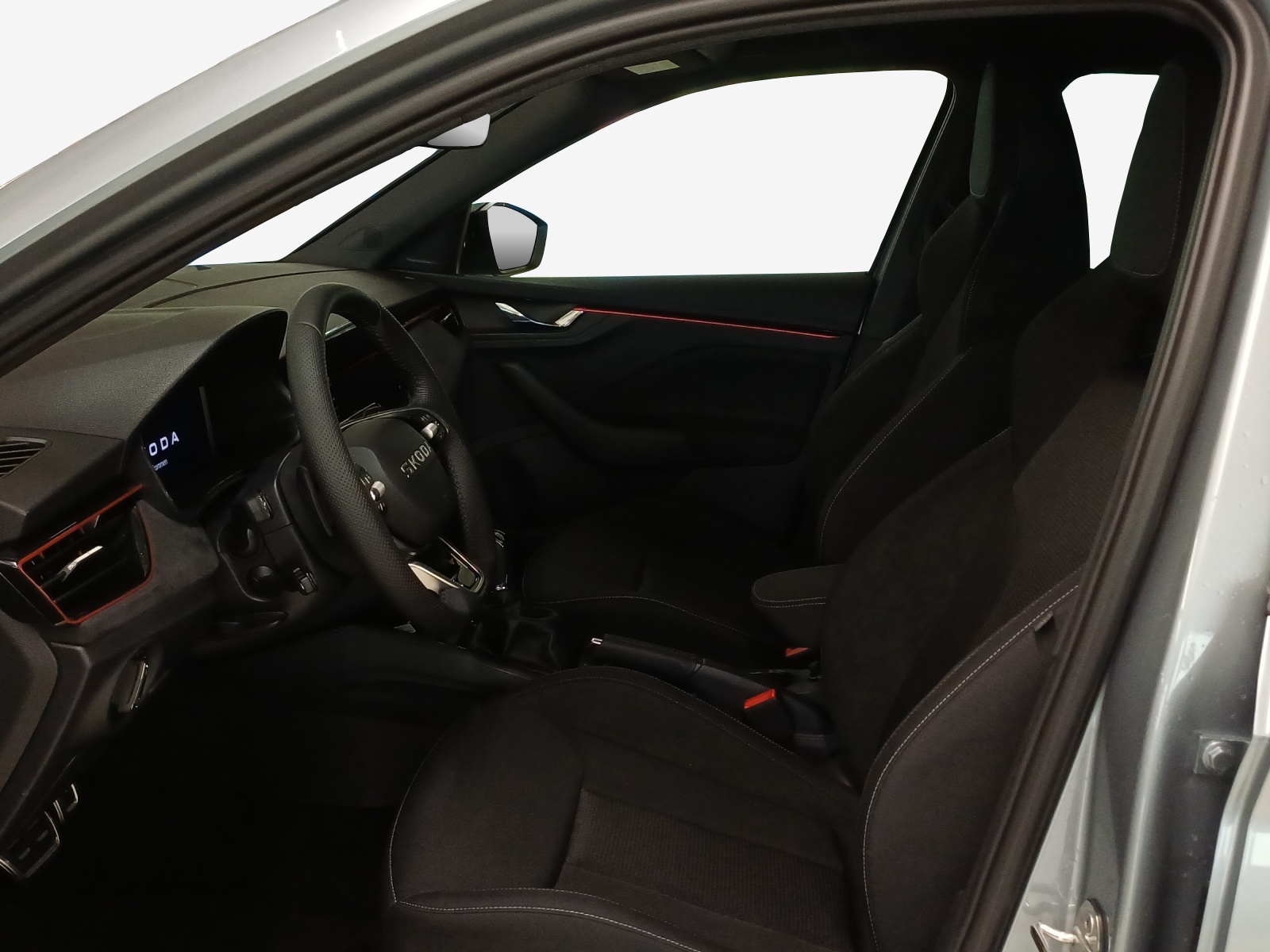 SKODA Kamiq 1.5 TSI Dynamic DSG-image-7