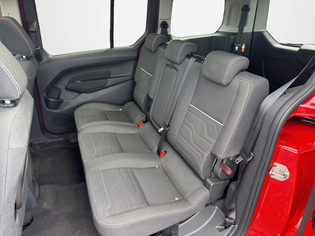 FORD TOURNEO CONNECT Grand 1.5 TDCi 120 Titan-image-13