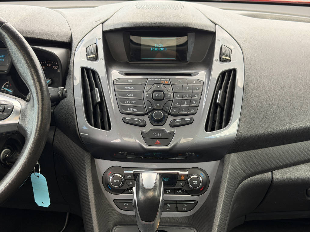 FORD TOURNEO CONNECT Grand 1.5 TDCi 120 Titan-image-11