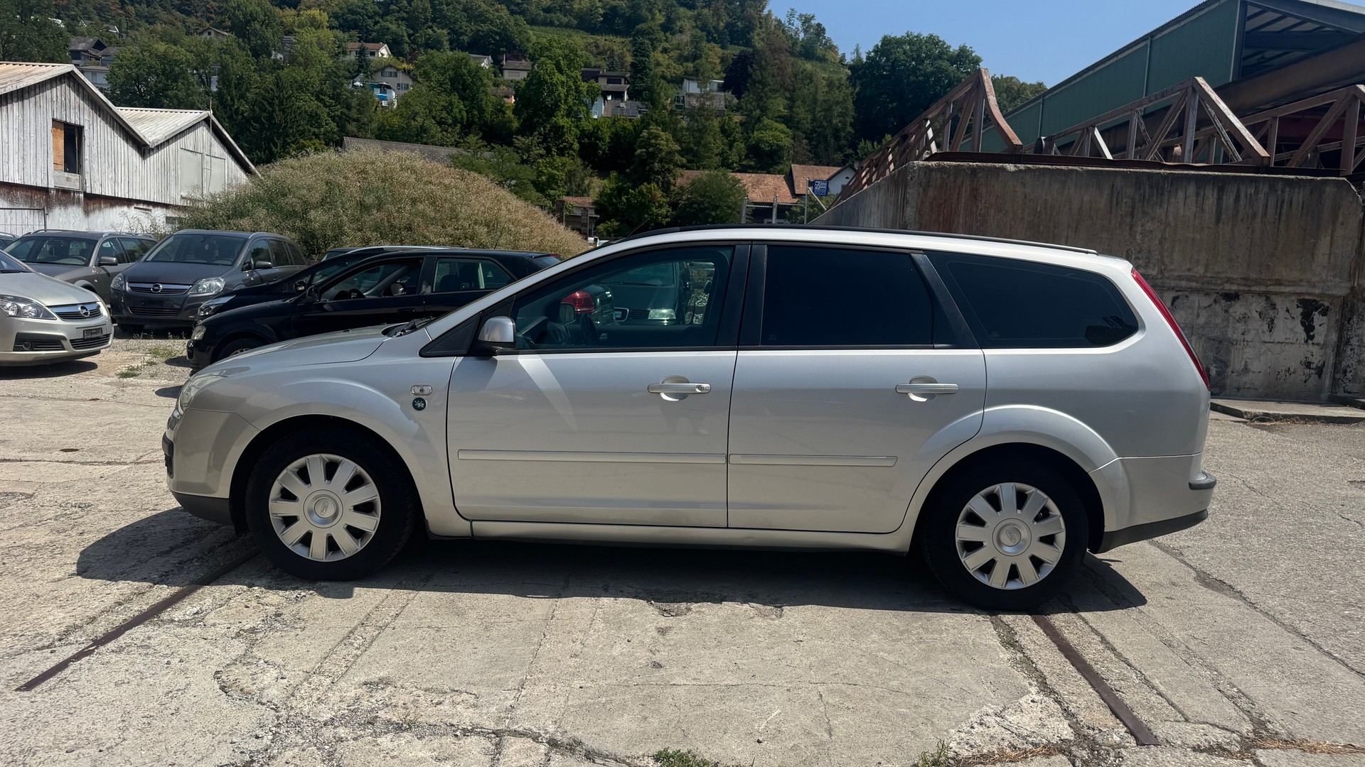 FORD Focus 1.6 TDCi-image-1
