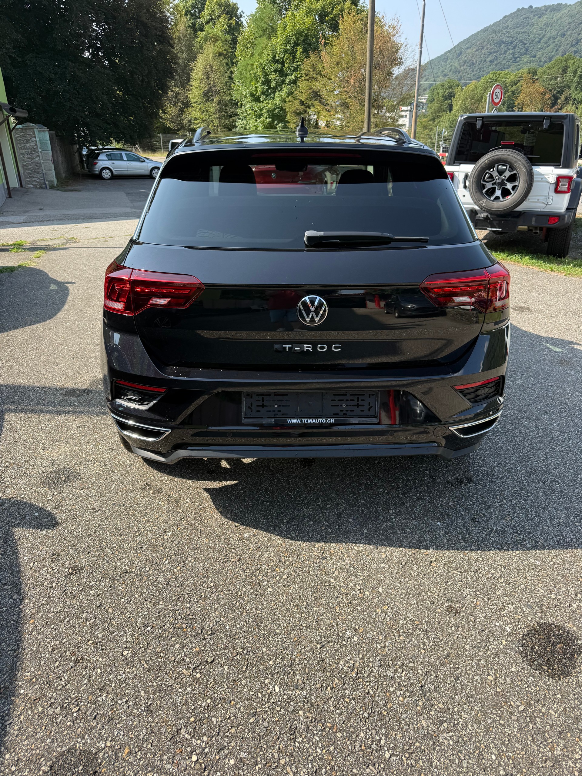 VW T-Roc 1.5 TSI EVO Advance DSG R-Line-image-3