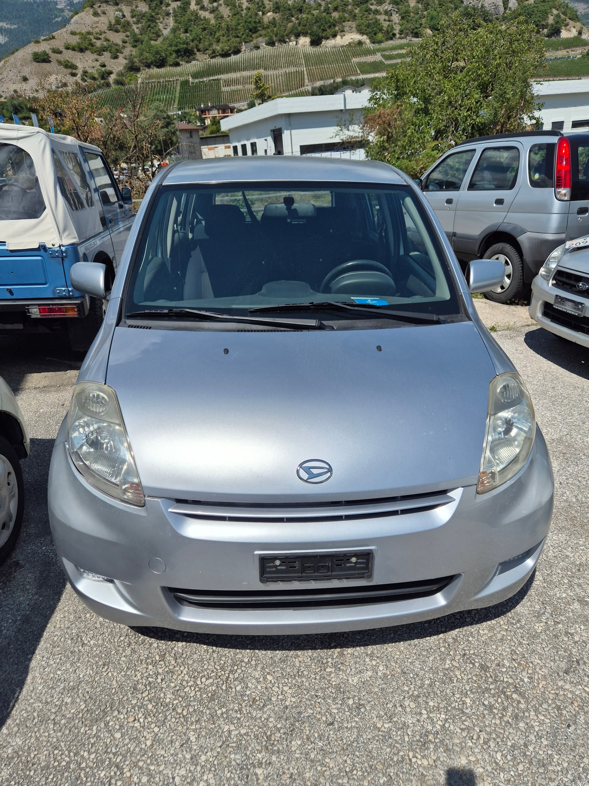 DAIHATSU Sirion 1.3 eco-4WD Automatic-image-14