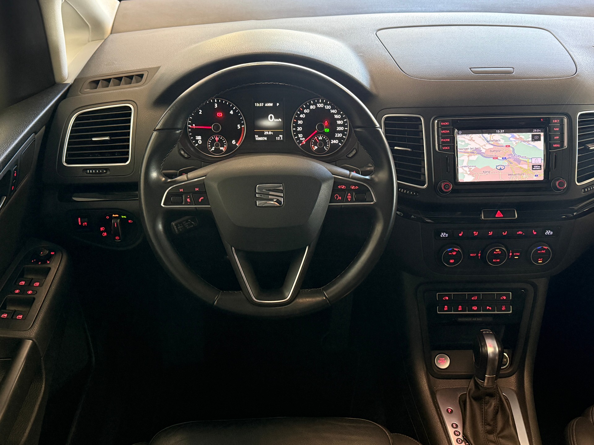 SEAT Alhambra 2.0 TDI DSG Style 7-Platz *Panoramadach & Leder*-image-5