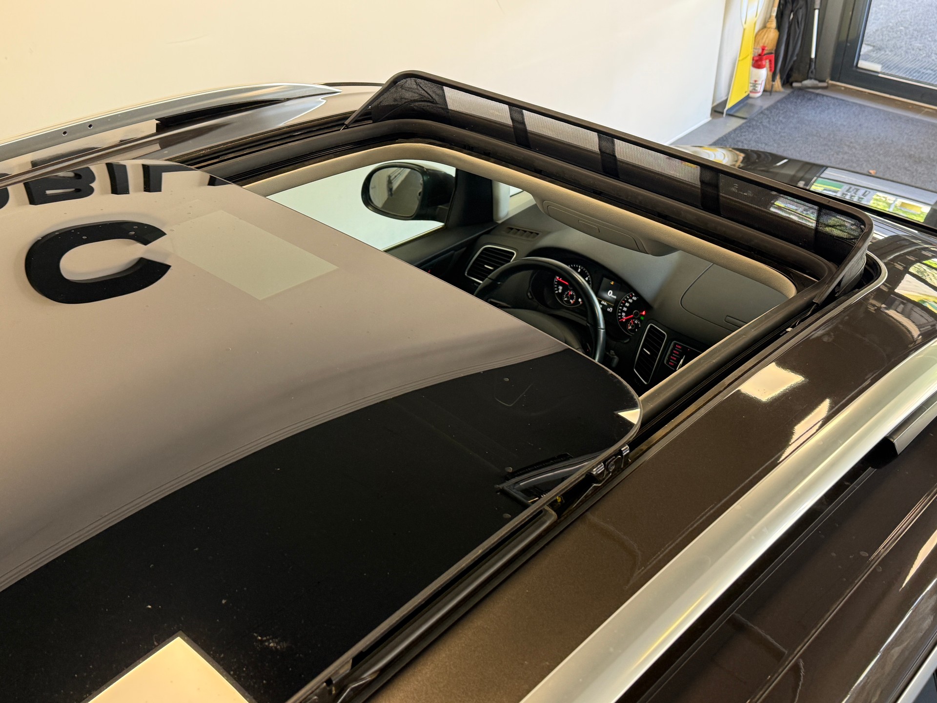 SEAT Alhambra 2.0 TDI DSG Style 7-Platz *Panoramadach & Leder*-image-4