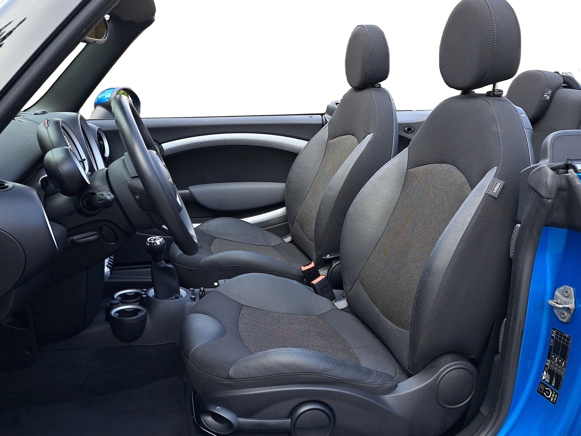 MINI Cooper S Cabriolet *36'000km top History / 1.Hand*-image-7