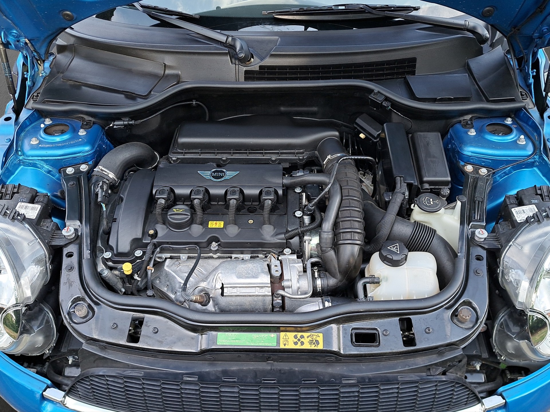 MINI Cooper S Cabriolet *36'000km top History / 1.Hand*-image-13