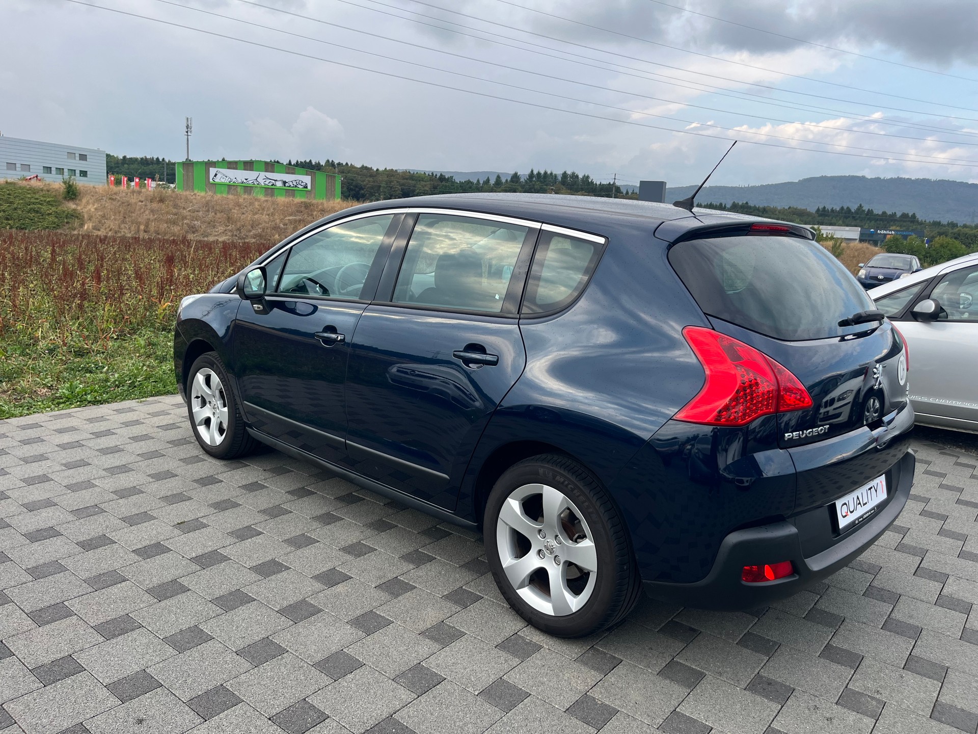 PEUGEOT 3008 1.6 16V T Platinum-image-7