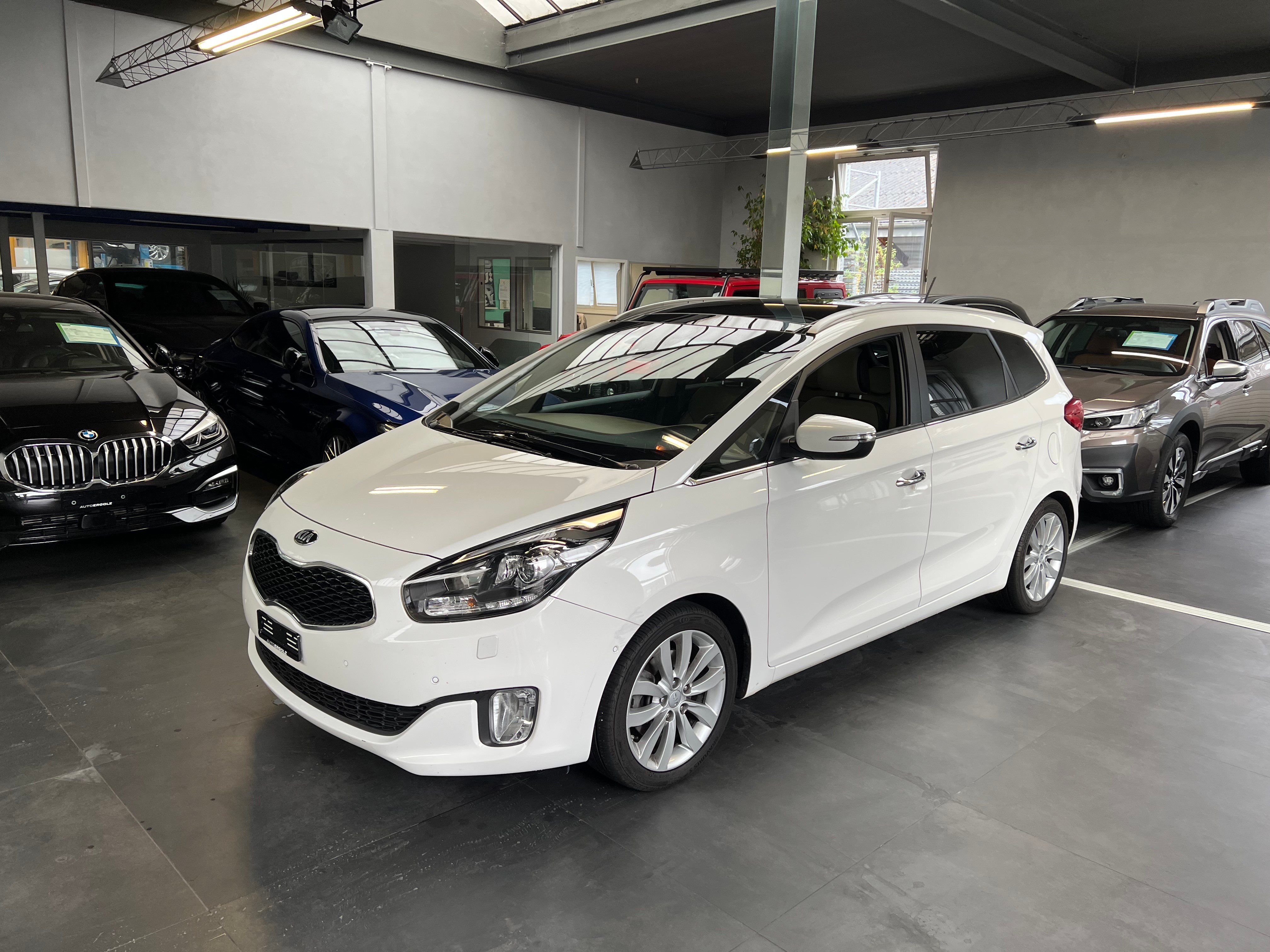 KIA Carens 2.0 GDI Style Automatic — slika 1