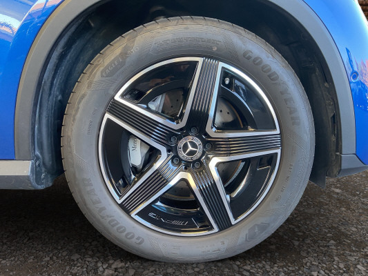 MERCEDES-BENZ GLC 220 d 4M 9G-Tronic-image-8