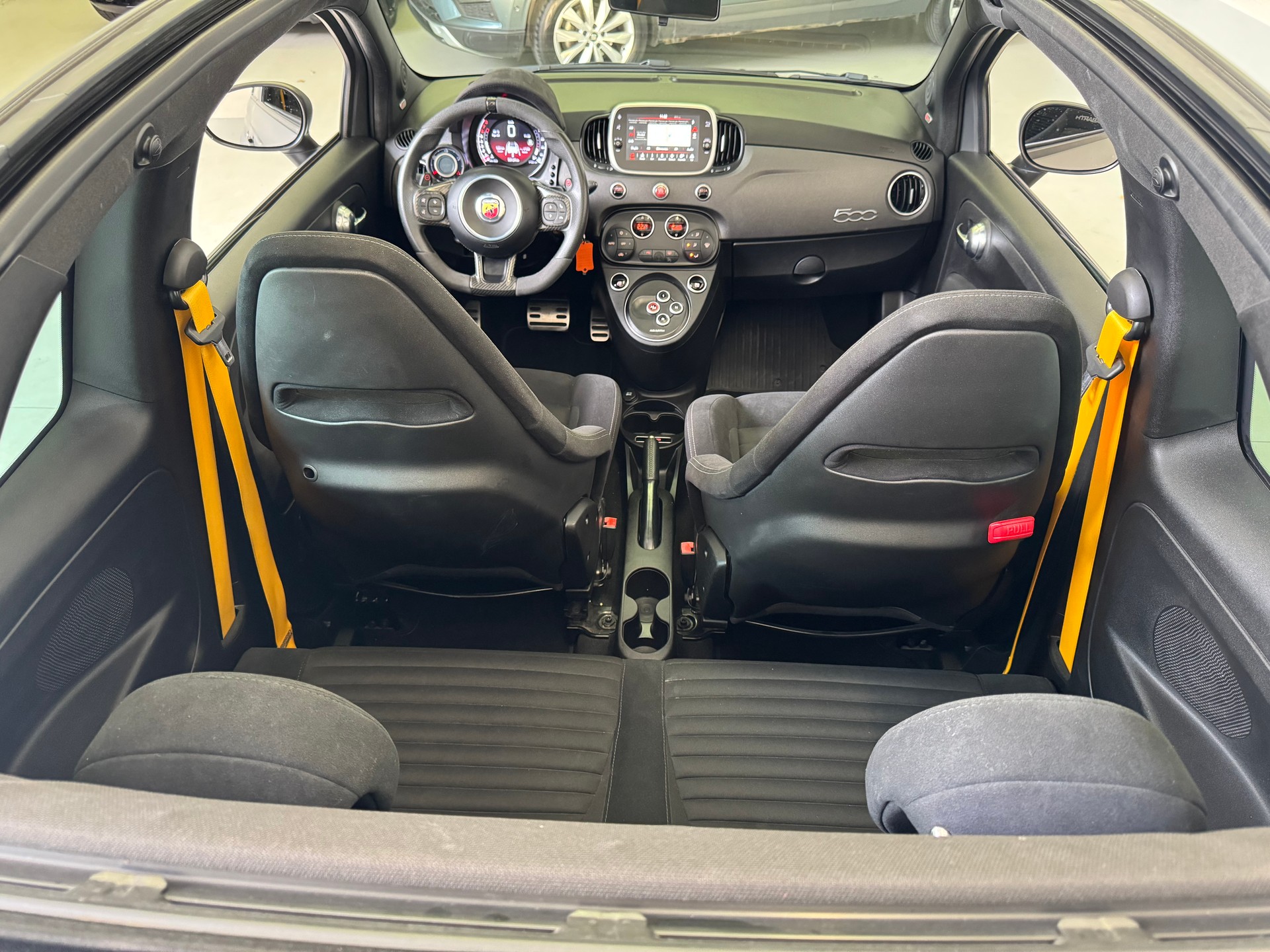 FIAT 595C 1.4 16V Turbo Abarth Competizione Dualogic-image-11