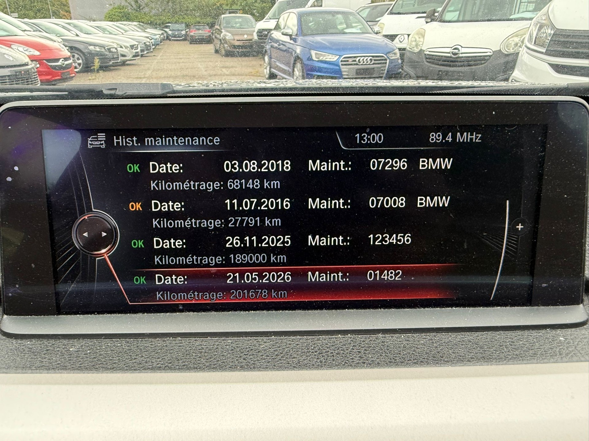 BMW 320i Efficient-Dynamics Steptronic-image-12