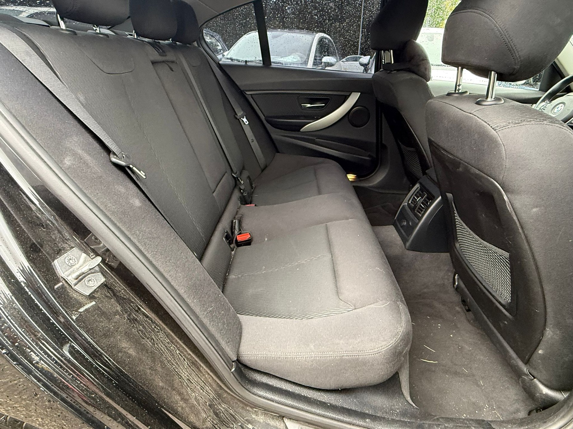 BMW 320i Efficient-Dynamics Steptronic-image-9
