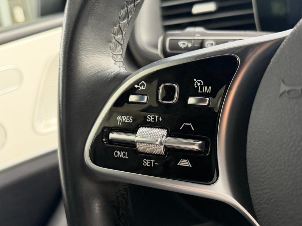 MERCEDES-BENZ GLE 300 d 4Matic AMG Line 9G-Tronic-image-5