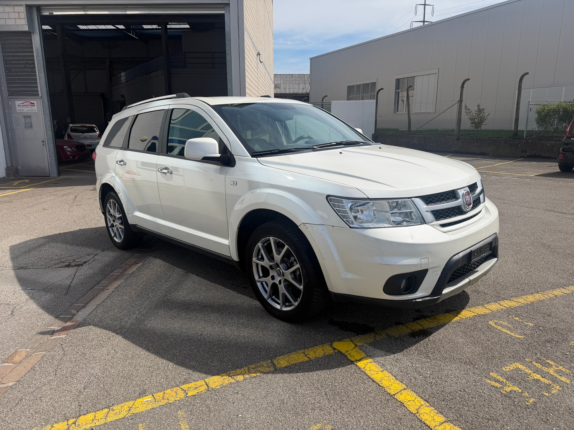 FIAT Freemont 2.0 MJ Lounge AWD Automat-image-2