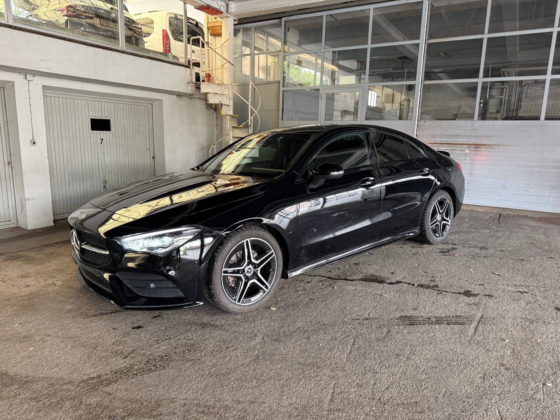 MERCEDES-BENZ CLA 200 AMG Line 7G-DCT-image-1