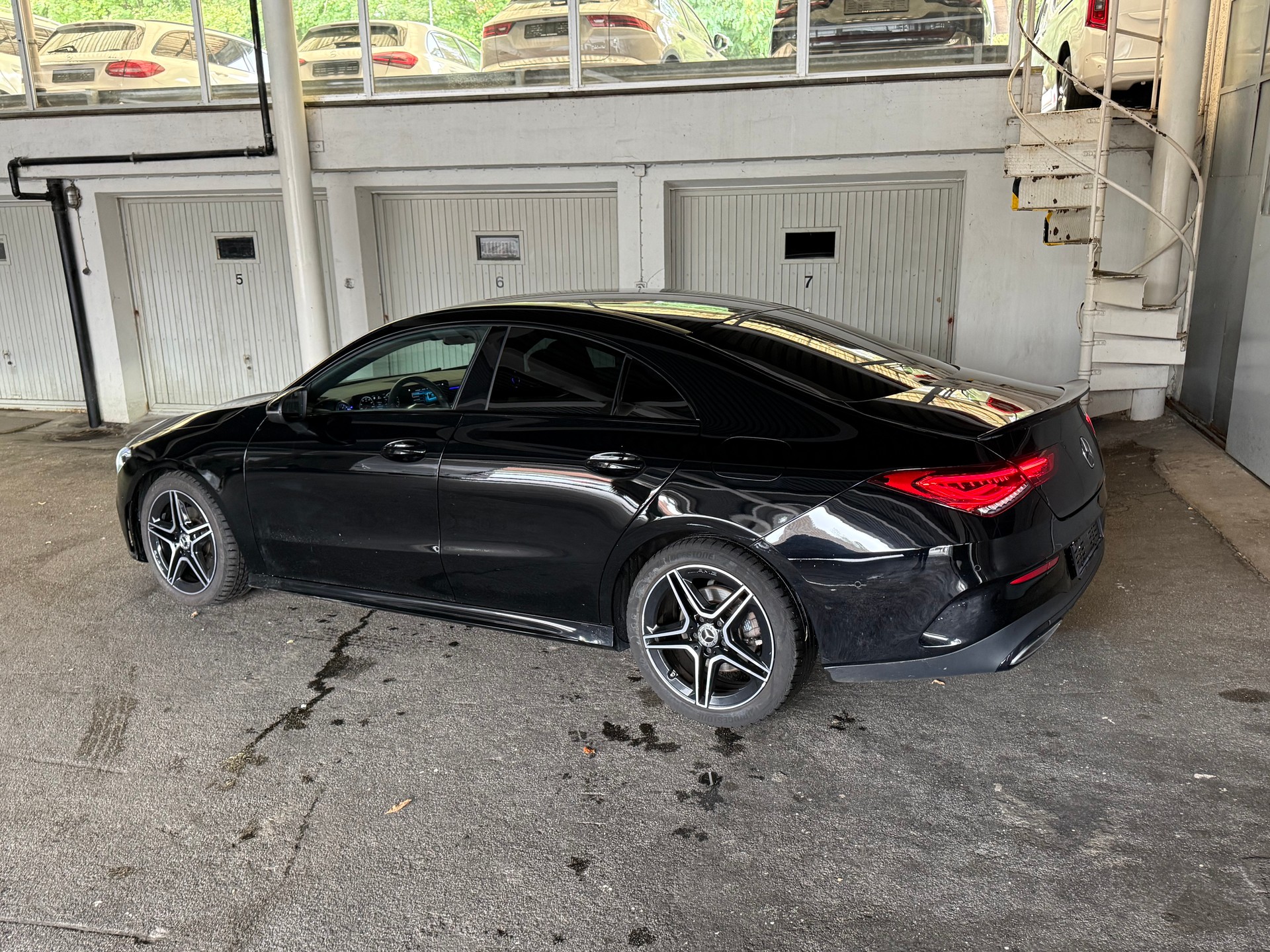 MERCEDES-BENZ CLA 200 AMG Line 7G-DCT-image-6