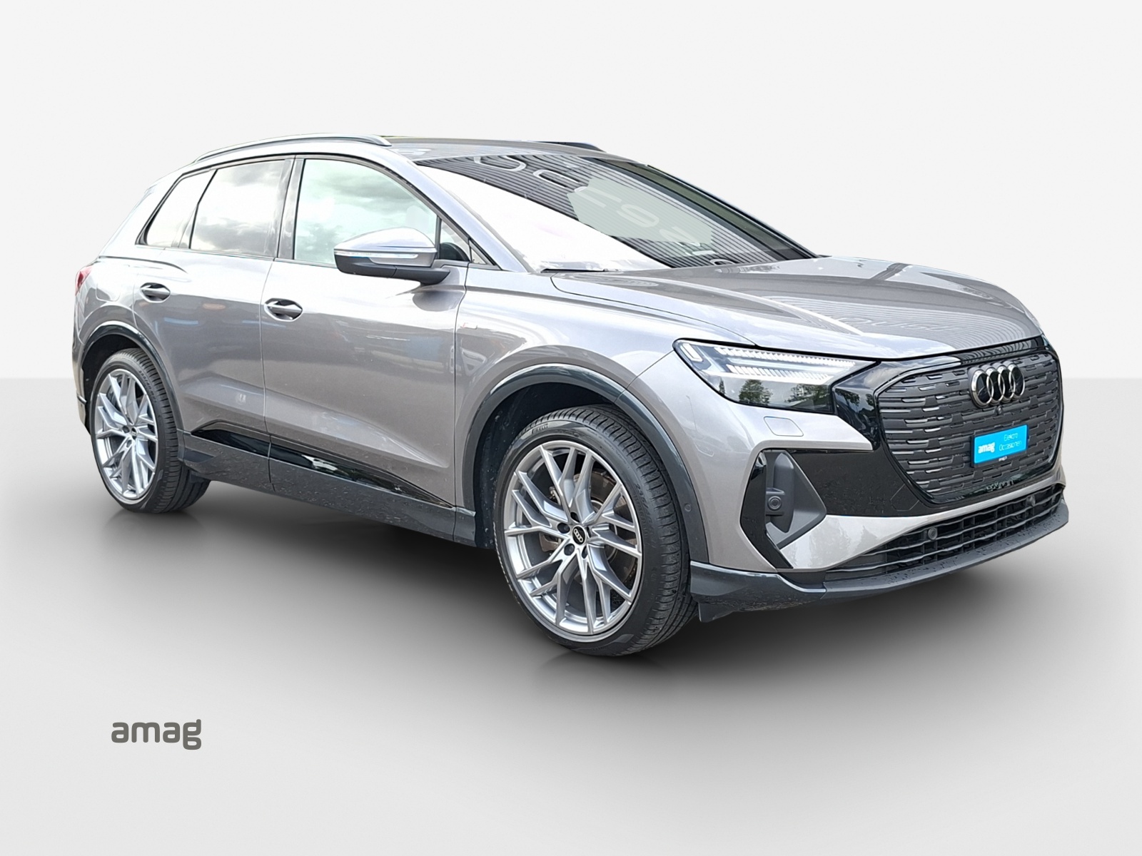 AUDI Q4 e-tron 45 Attraction quattro-image-5