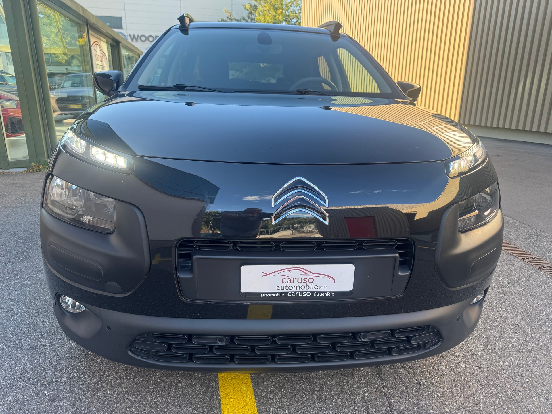 CITROEN C4 Cactus 1.2 e-VTi Feel ETG*Navigationssystem*Rückfahrkamera*-image-1
