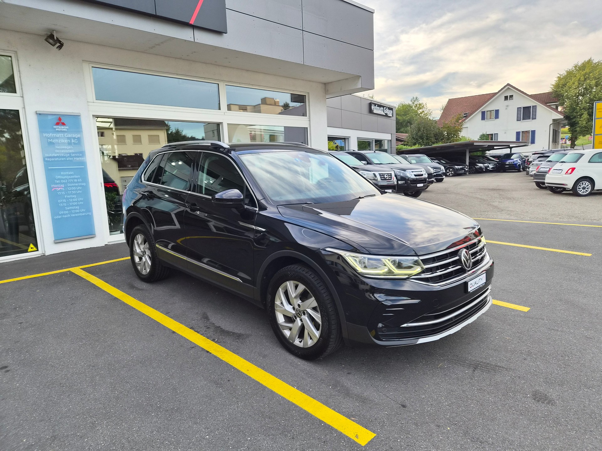 VW Tiguan 2.0 TDI SCR Elegance 4Motion DSG-image-3