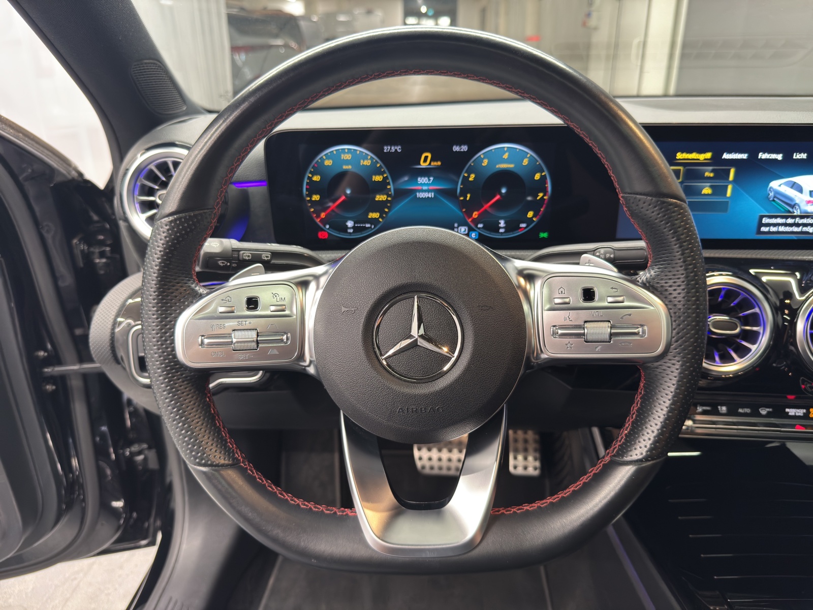 MERCEDES-BENZ A 200 AMG Line 4Matic-image-14