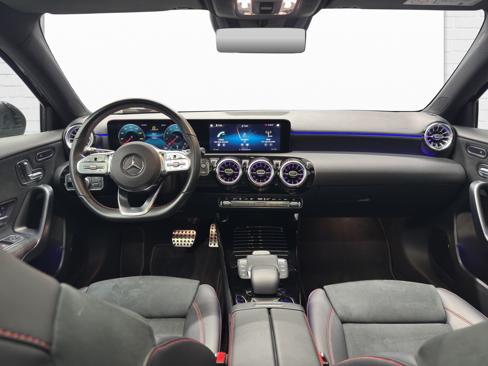 MERCEDES-BENZ A 200 AMG Line 4Matic-image-7