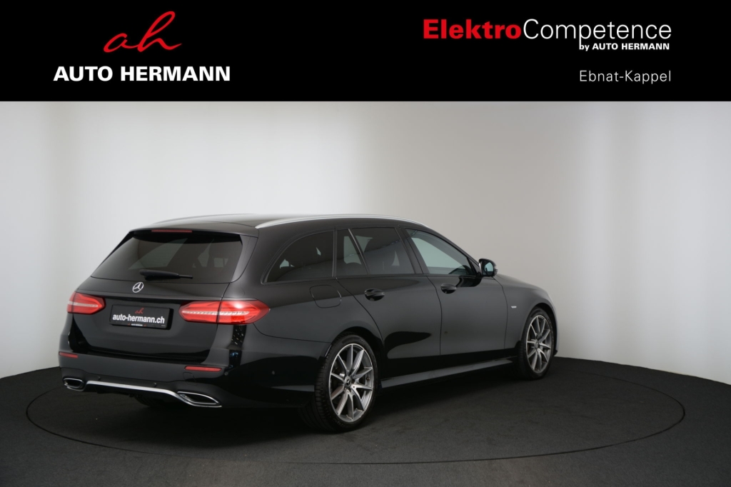 MERCEDES-BENZ E 220 d AMG Line 4Matic 9G-Tronic-image-6