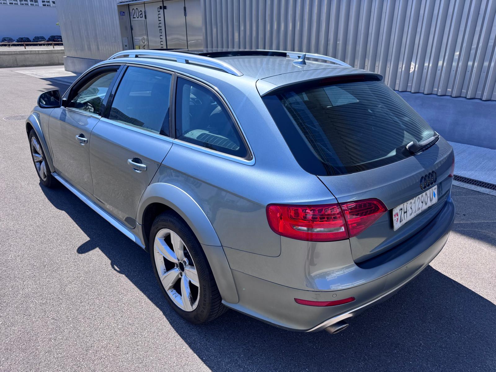 AUDI A4 allroad 3.0 TDI quattro S-tronic-image-5