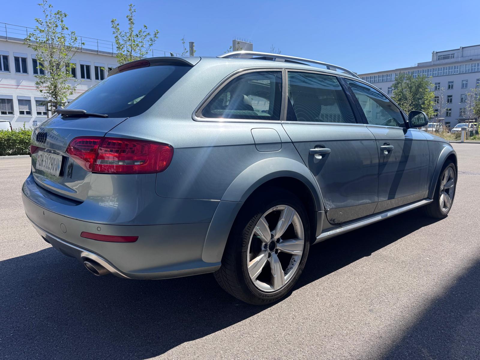 AUDI A4 allroad 3.0 TDI quattro S-tronic-image-6