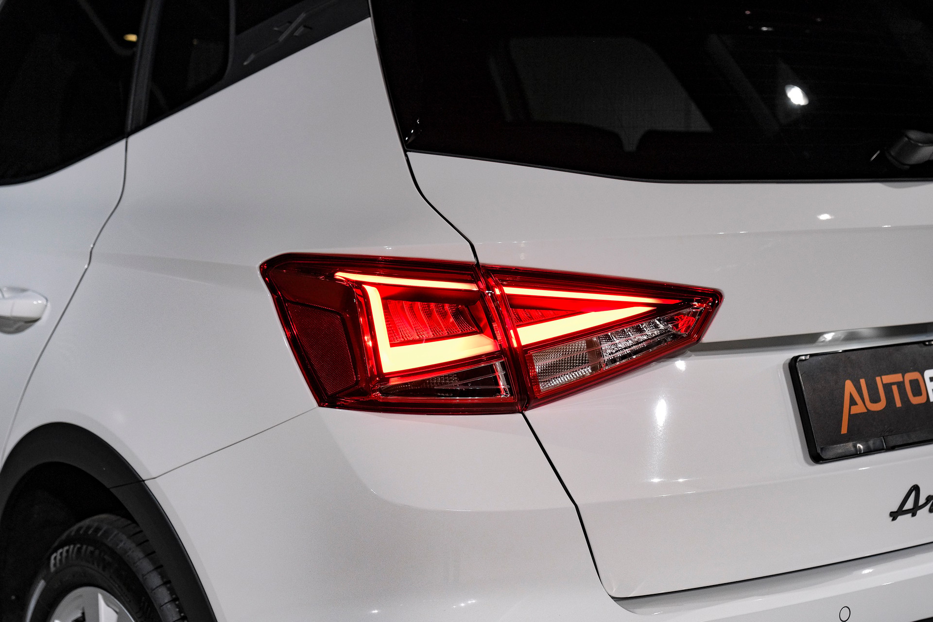 SEAT Arona 1.0 TSI Eco Style DSG-image-26