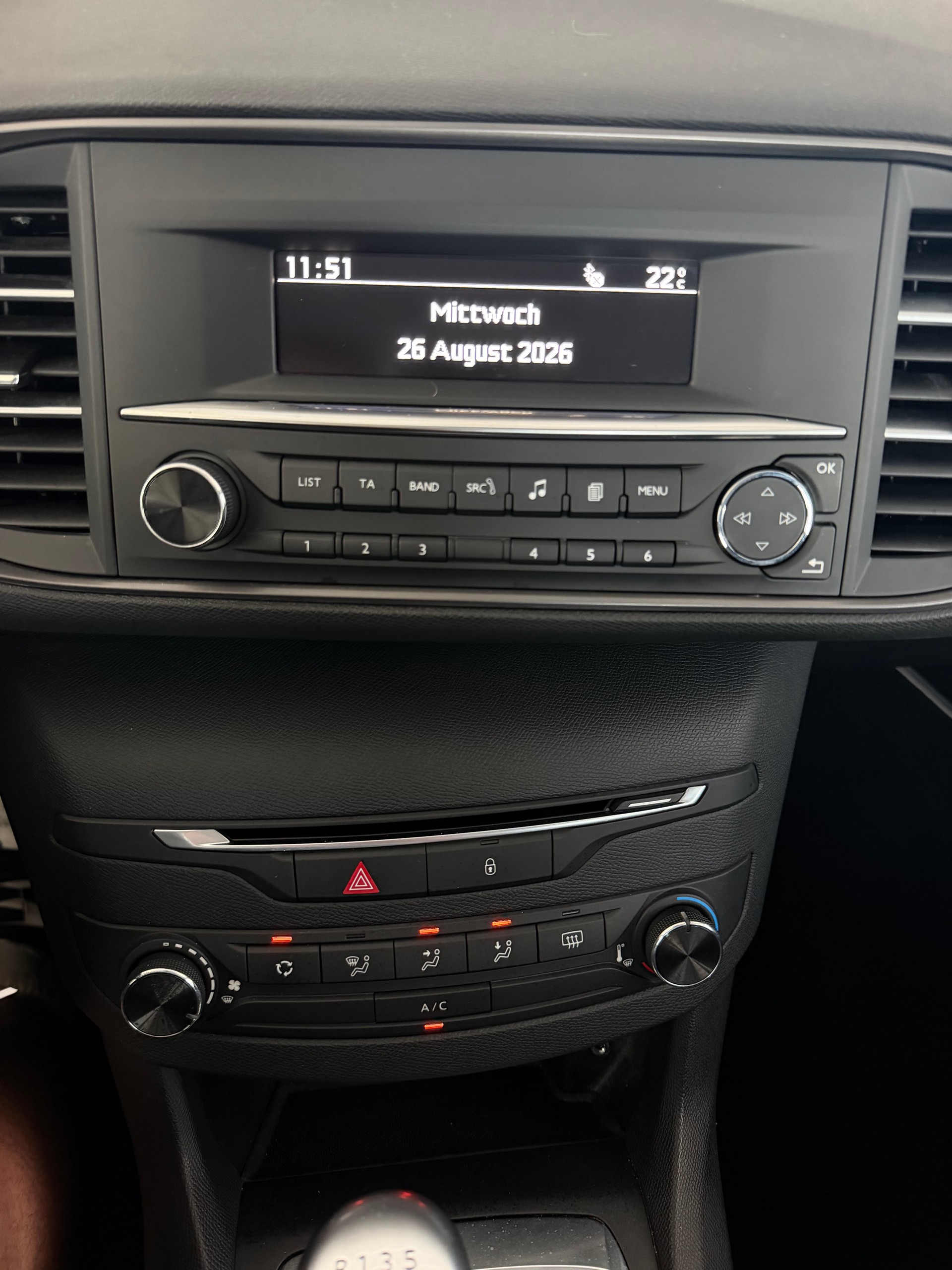 PEUGEOT 308 1.6 THP Access-image-9