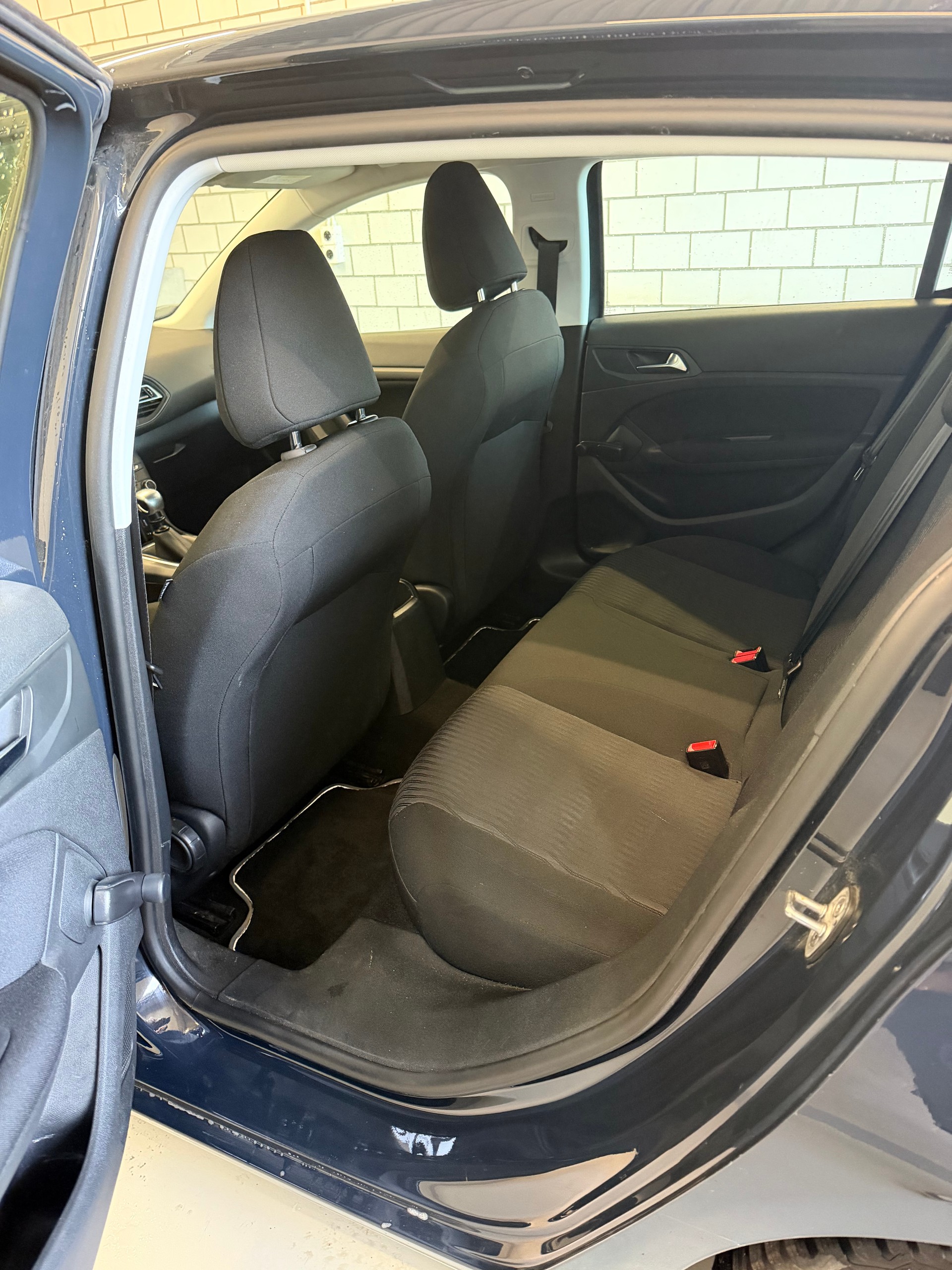 PEUGEOT 308 1.6 THP Access-image-6