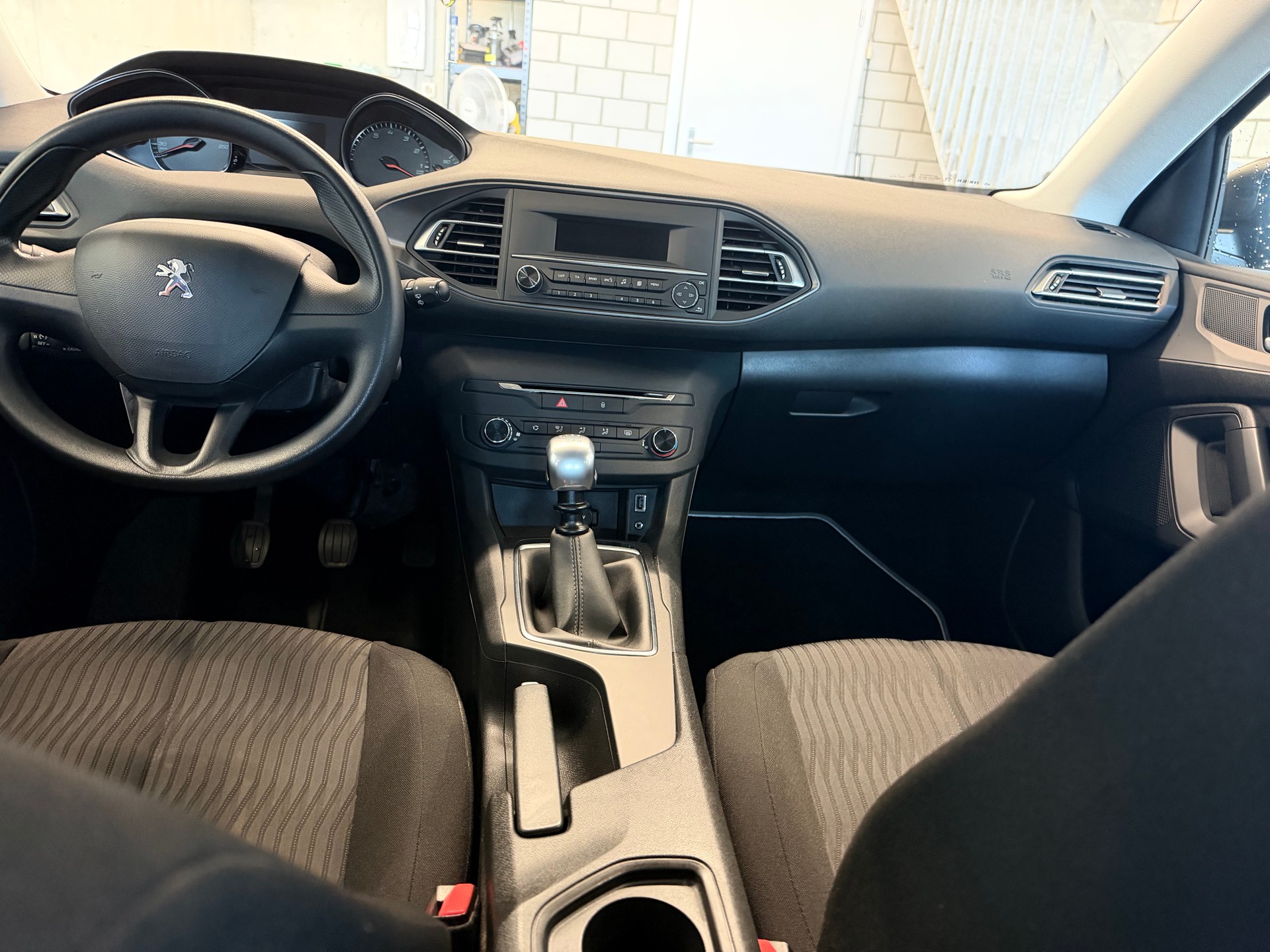 PEUGEOT 308 1.6 THP Access-image-7