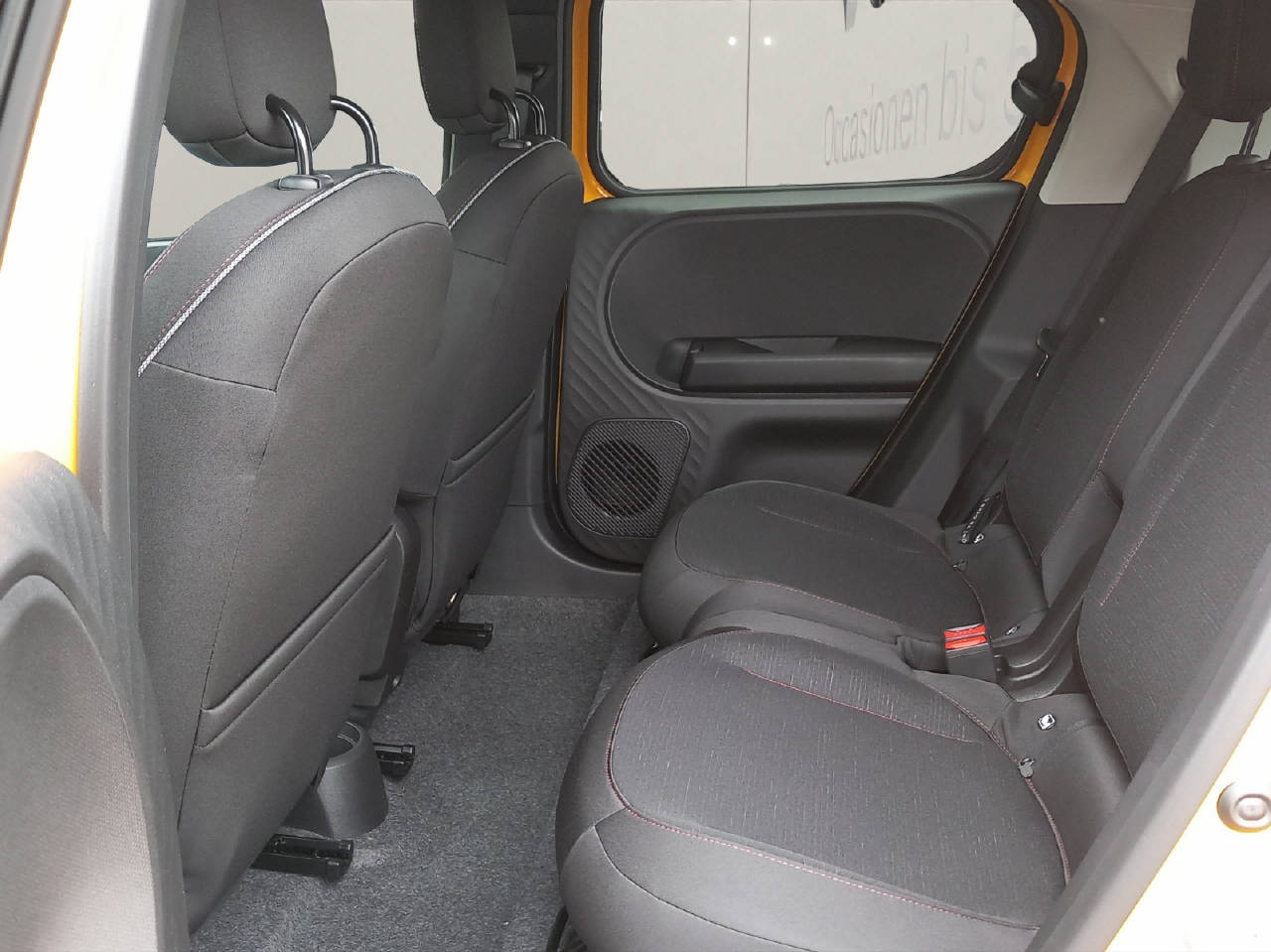 RENAULT Twingo E-Tech Urban Range techno-image-9