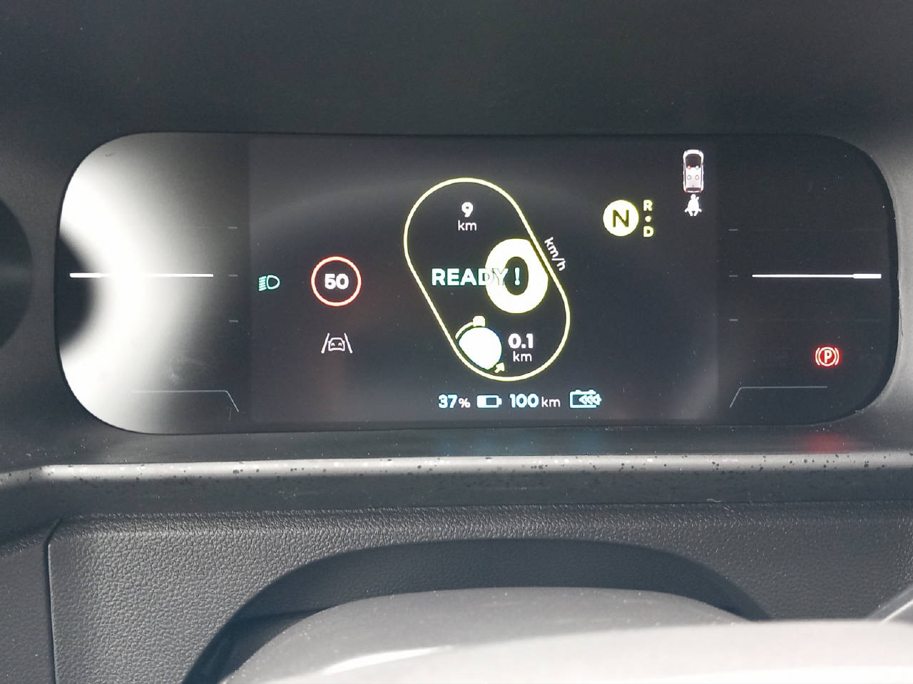 RENAULT Twingo E-Tech Urban Range techno-image-3