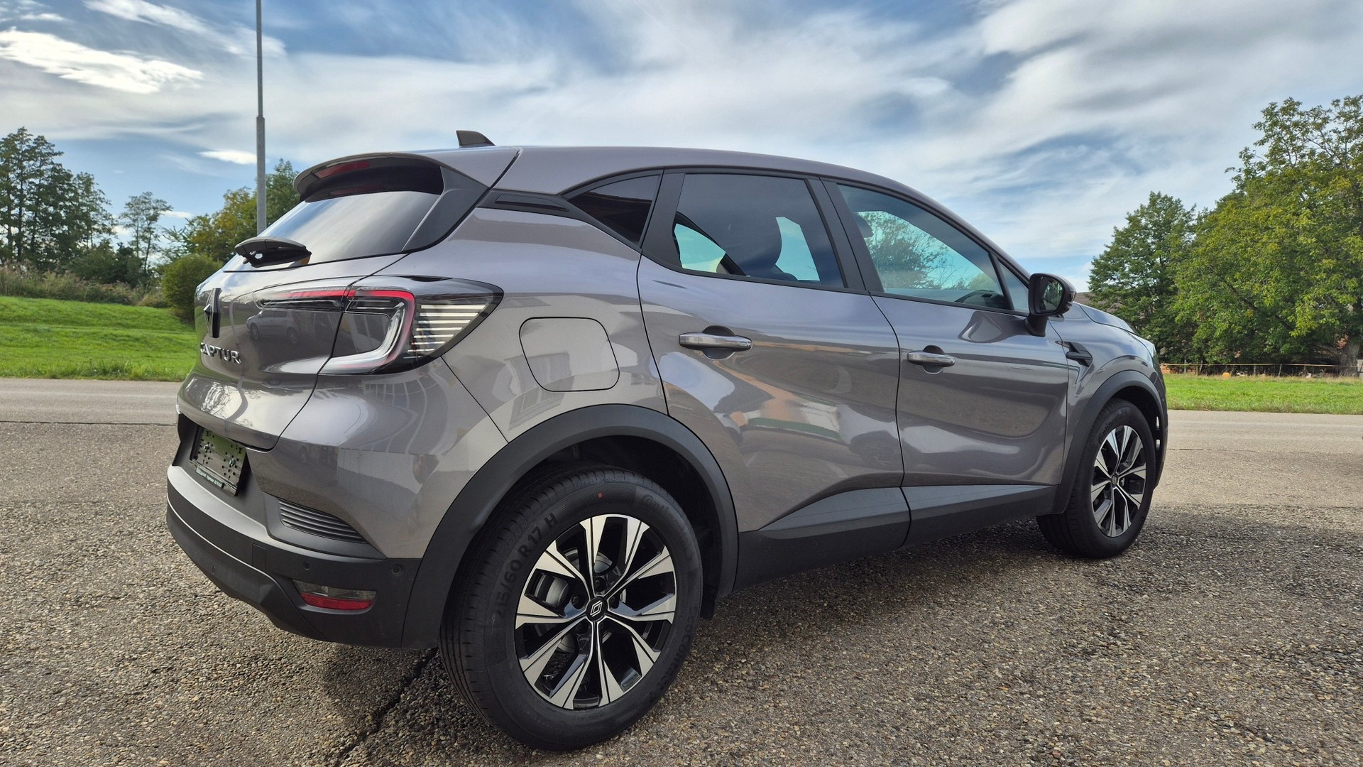 RENAULT Captur 1.3 TCe Evolution EDC-image-3