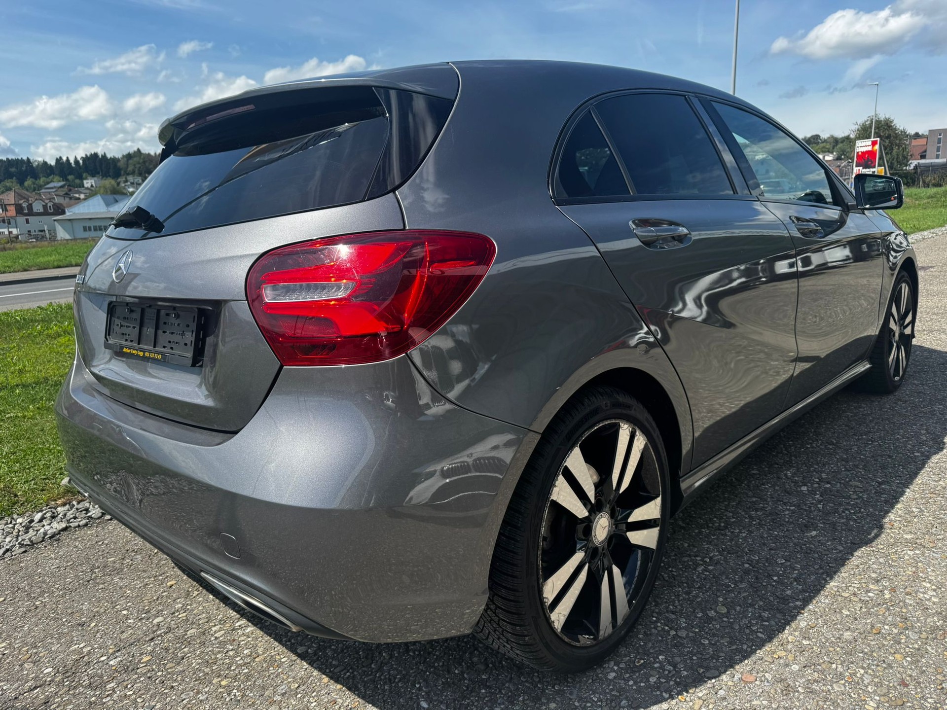 MERCEDES-BENZ A 200 Night Star 7G-DCT-image-4