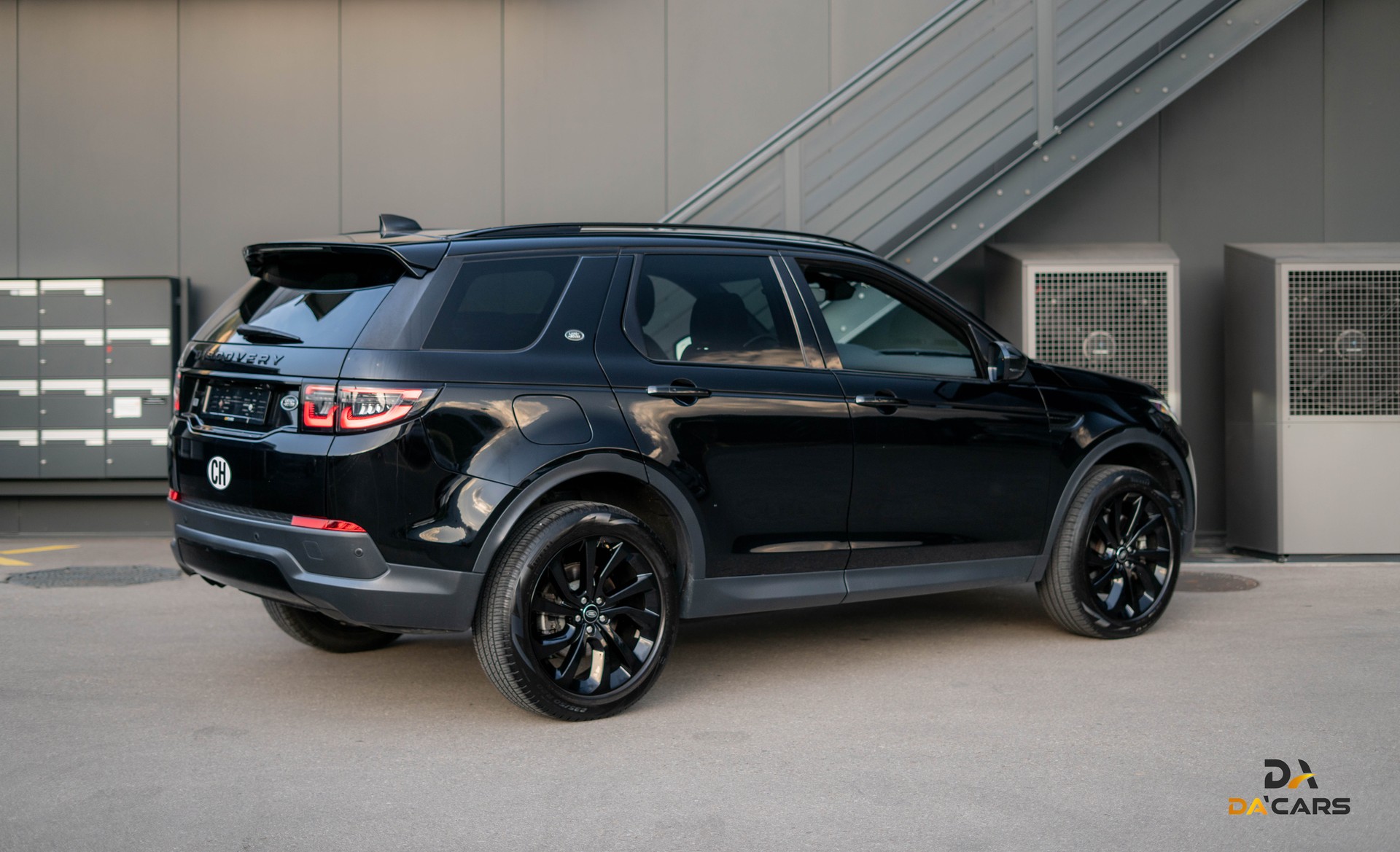 LAND ROVER Discovery Sport R Dyn. D150 2.0D I4 MHEV SE AWD AT9-showroom-element-3