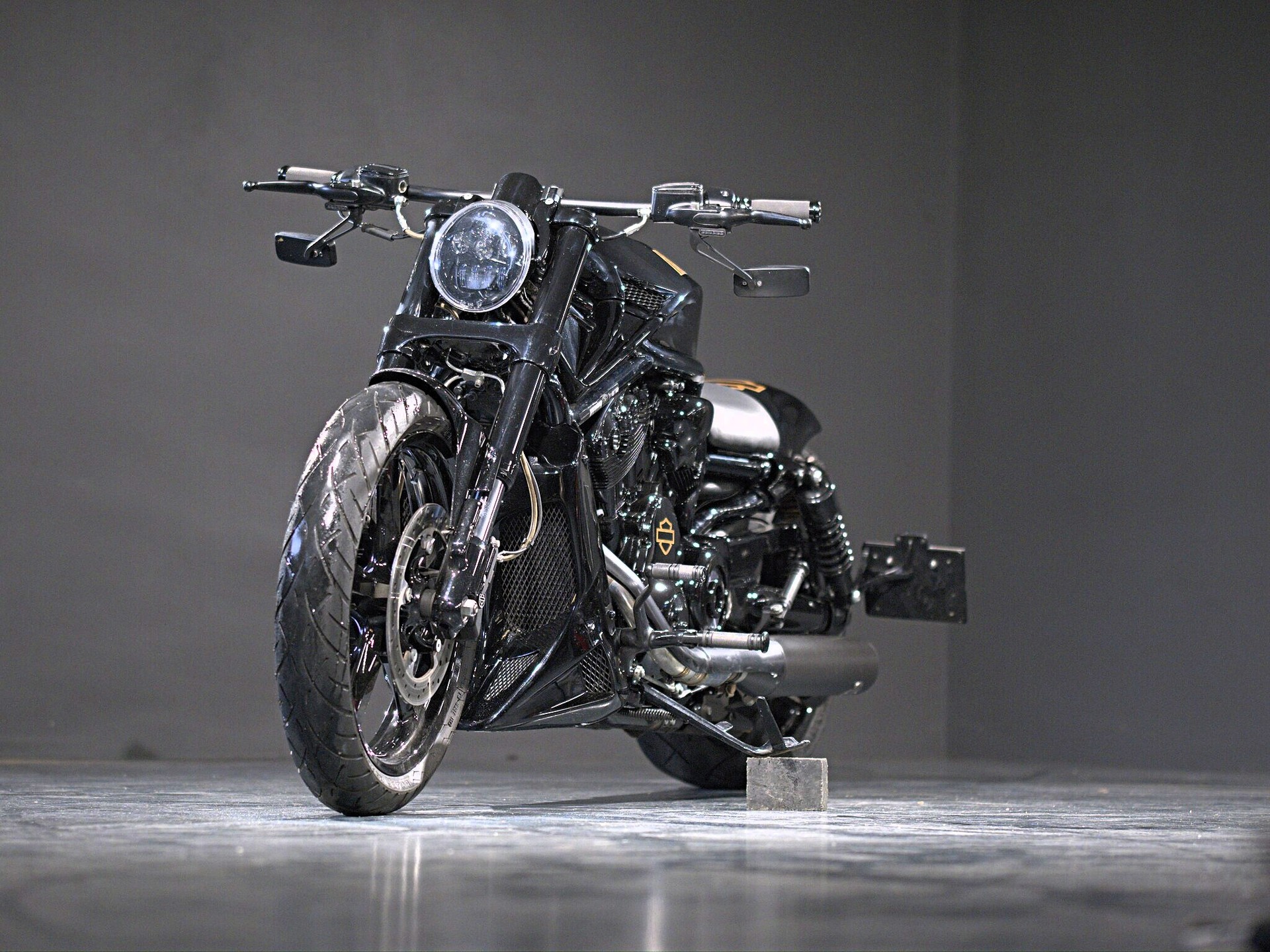 HARLEY-DAVIDSON VRSCF V-Rod Muscle ABS-image-4